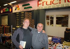Andreas Hoverof Fruchthof Hannover (left). He supplies a mix of fruit and vegetables. Fruchthof imports from various European countries. Andreas says that he used to supply cut vegetables too, but could not compete with supermarkets, who could offer these product much cheaper. He believes that the wholesalers can define themselves with the best quality with other products.