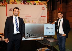 Again Diego Stefani (Natural Misting) and Pau Vercher van latorre Marketing. Presenting also Bio Turbo van Miatech.