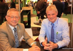 Jos Creamers from BelOrta (left). Tony Derwael (right) from Bel'export was also present.