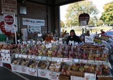 Apples per bag at Enjoy NC Apples