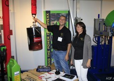 Erik van Eyck and Ann Govaerts of ASP bvba. This company has been specialised in cargo handling and internal transports since 1988.