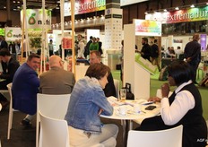 Conversations at Demargro and Boussier.