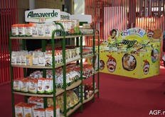 Products from Almaverde Bio.