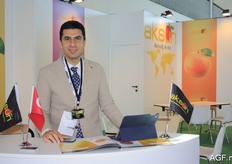 Yigit Aslan from Aksun indicates that the company grew considerably in recent years. Aksun is currently working on an expansion of 24,000 m2. In total, the company’s surface will amount to 80,000 m2 by the end of the year.