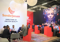 The busy SonderJansen: ‘Directors of Frozen Quality’s stand.