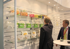Foodimpex offers a range of soft fruit and exotics in freezer containers and sealed packaging.