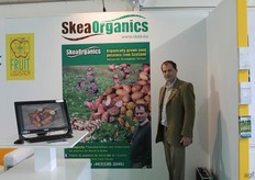 Andrew Skea from SkeaOrganics.