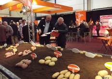 At the moment KWS Potato is busy building not far away. Ernst Arn says that it is expected that the opening will be next summer. All crops from Europe will able to be presented at the new location.