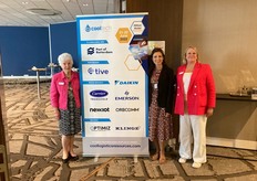 The lovely ladies of the CoolTech 2022 organization