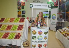 Cigdem Ertas showcased the apples of Civril Belediyesi, as well as their apple juices.