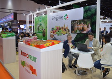 The Italian stand holders were kept busy in meetings.