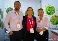 Juan Carlos Osores, Sandra Vigil, Kaemannee Niamnok are exporting organic bananas, mainly to South Korea from Peru. It's the first time the company is exhibiting at AFL.