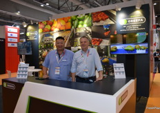 Poomipun Koosakul and Dick van de Kop from Greefa were being kept busy at the show.