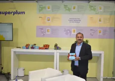 Dr. Arvind Kumar, General Manager of Superplum. They export pomegranates, mangoes, grapes and lychees from India to Europe and the Middle East.