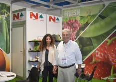 On the right is Nivex Farms chairman Nabil Yacoub. They export spring onions, potatoes, beans, strawberries and grapes from Egypt.