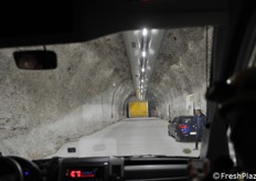 Access by trucks for bins unloading, but also with cars and buses