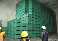 Storage takes place as in a normal cold room
