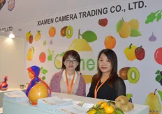 Xiamen Camera Trading. Susan Yang and Sunny Liao. The firm is mainly devoted to the export of pomelo, mandarin orange and kiwifruit. Some shipments go to Europe. Russia is an important growth market for them.