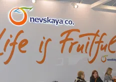 Nevskaya Co. is also a fruit and vegetable importer and exporter. The firm has established a nationwide distribution network in Russia, covering vast areas, from Arkhangelsk to Novorossiysk and from Kaliningrad to Krasnoyarsk. More than 100 large wholesale companies in St. Petersburg and other regions of Russia are customers of this company.