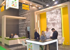 The Russian Fruit Depo is a company devoted to the production, storage and trade of fruit and vegetables. Organic vegetables are grown in-house on 530 hectares.The company has its own production facilities in Central Russia and through cooperation with the right suppliers it is possible to guarantee the freshness and quality of its fruit and vegetables.The company's modern packaging production lines are equipped with high-tech equipment from Europe and Japan. More than 40 tons of products are processed per day. The company has 4,200 square meters of warehouse space in Moscow.The warehouses are equipped with modern cooling equipment and banana ripening rooms from Interko. 105,420 boxes of bananas are processed every month.