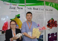 Jining New Silk Road Food. Echo Yu and Jason Wu (sales man.) The company produces and exports ginger, garlic, onions and sweet chestnuts in Shandong province. Shandong is a large agricultural area in China. The company has storage facilities and packing stations. In addition to fresh garlic, the company also produces peeled cloves and ground and dried garlic.