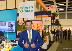 Sagar Deore of director for Indian produce exporter Janki Freshyard Private Limited visiting the FreshPlaza stand. Janki exports grapes from India.