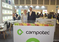 Helioa Gouveia and Manuel Reis of Portuguese produce exporter Campotec. They export apples, pears, potatoes and ready-to-eat salads to Brazil, France and the UK.