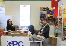 Wafaa Loukili and Mounir El Bari from GPC Carton.The Moroccan company produces packaging for early vegetables, and has announced the construction of a new plant in the city of Dakhla.