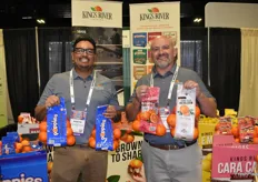Showing California grown mandarins, Cara Cara Oranges, and Heirloom Navel oranges are Martin Garcia and Duncan Marriott with Kings River Packing.