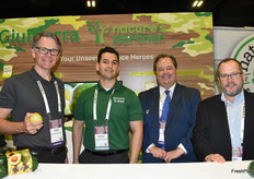 Team Giumarra! Jason Bushong (showing a Lemonade apple), Carlos Marquez, Gary Caloroso, and Rob Campbell.