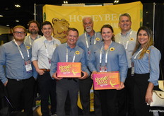 Team Honeybear Brands in full force. The team is promoting the new Honeymoon™ apple, a yellow variety.
