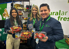 Mili Ruiz, Shelley Lopez and Alfredo Ruiz of Naturalar Fresh.
