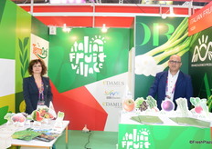 Lorerana Parisi and Gianluca Berzone, respectively representing the Italian growers' organizations Terra Orti and AOA.