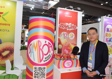 Keven Au Yeung, Asia market manager at RK Growers. According to Kevin, Chinese consumers prefer sweet, crunchy and firm apples with low acidity.