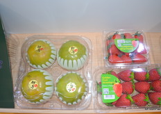 Korean strawberries and pears