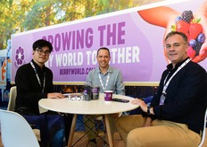 Lingjun Deng of Pengsheng Industrial with Stefan Viljoen and Jason Richardson, both BerryWorld