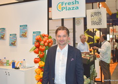 Jan Nowakowski of Polish apple exporter Genesis Fresh, visiting the FreshPlaza stand!