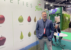 Jeff Correa from USA Pears