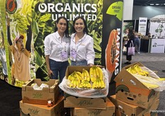 Erika Bandmann and Daniella Velazquez de Leon of Organics Unlimited.