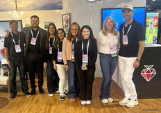 Chaz Yamamoto, Trent Etchandy, Mandy Holland, Maria Rodriguez, Marcia Marble, Paola Martin, Michelle Deleissegues and Guillermo Ortiz Lau of GEM-Pack Berries.