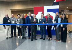 All smiles at the ribbon cutting for the 2025 New York Produce Show and Conference.