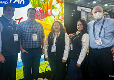 L-R: Ian Zimmerman, John Venables, Lisa Montagna, Kelvia Payero and Josh Auerbach of Maurice A. Auerbach, Inc.