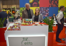 Pawel Majewski and Justyna Wojciechowska of Elita. This Polish exporter supplies apples to European markets, as well as African ones.