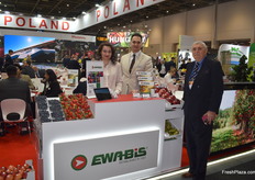 Marta Kizling, Rafal Kacperski, and Viacheslav Arsenev, of Polish apple exporter Ewa-Bis.