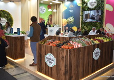 The stand of Frutas Patricia Pilar. This Portuguese exporter deals in vegetables, apples and tropical fruits and exports them to the EU market.