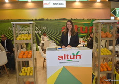 Tugce, the hostess for the Altun stand. This Turkish exporter exports citrus, mostly.