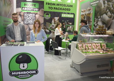 Oleksii Kozak and Polina Kaganovska of Ukrainian mushroom exporter Mushroom Business. They export their king oyster mushrooms to Poland, Germany, and France.