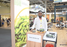 Victor Kahura, director of Green Life Ka's, participates in Fruit Logistica for the first time as an exhibitor. The Rwandan company exports beans, chilies and avocados.