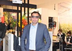 Hamdi Megawer from the Egyptian company Ghezaa visiting Freshplaza's stand at Fruit Logistica. Ghezaa export sweet potatoes, mangoes, strawberries and early vegetables to various global markets.