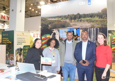 Anne-Marie Roorda (CBI), Banchayen Sehle (Koga Veg), Sebsede Jemaneh (GIZ), Tewodros Zewdie (EHPEA), Farrah-Mia Everon (CBI), at the Ethiopian pavilion in Fruit Logistica 2026.